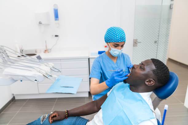 Best Emergency Dental Extractions in Trinity, FL